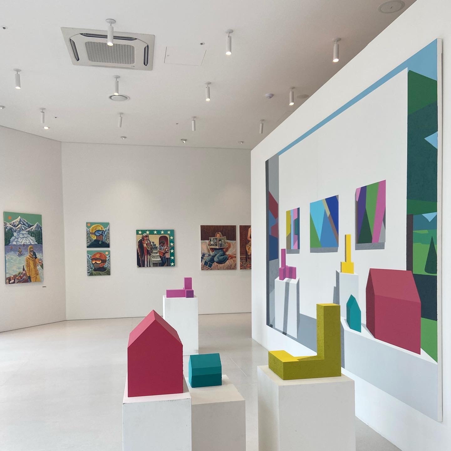 A Perfect Getaway (Lively exhibition we dive into-)